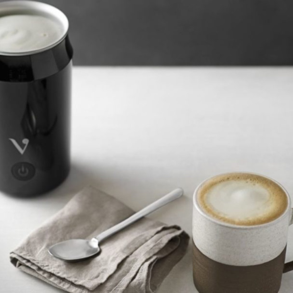 SOLD  - Verisimo milk frother